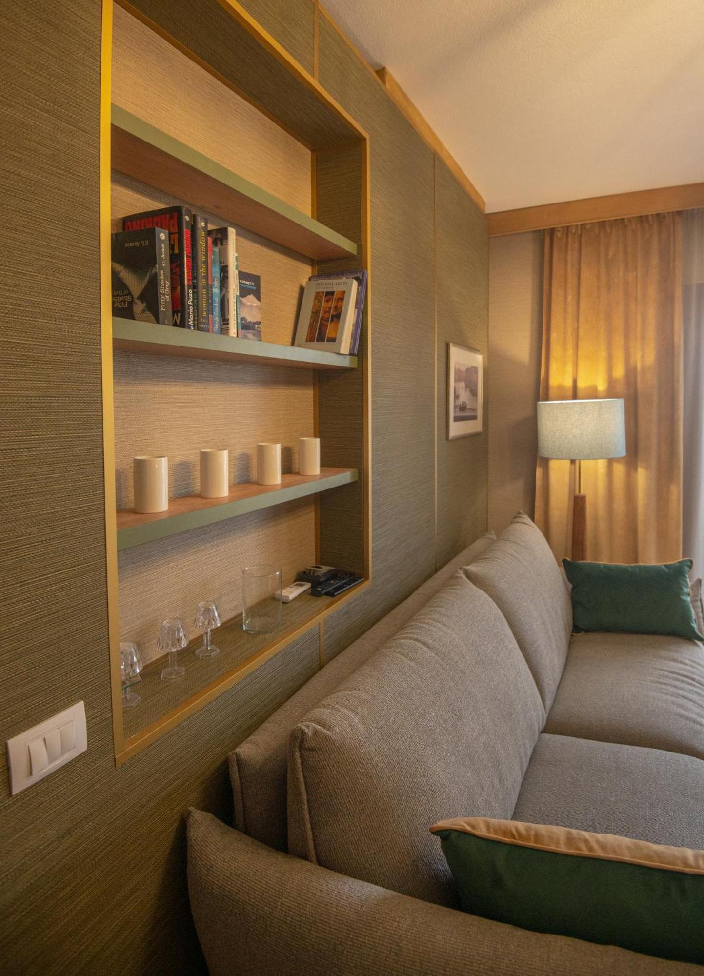 Yucca Apartment Олбия Екстериор снимка